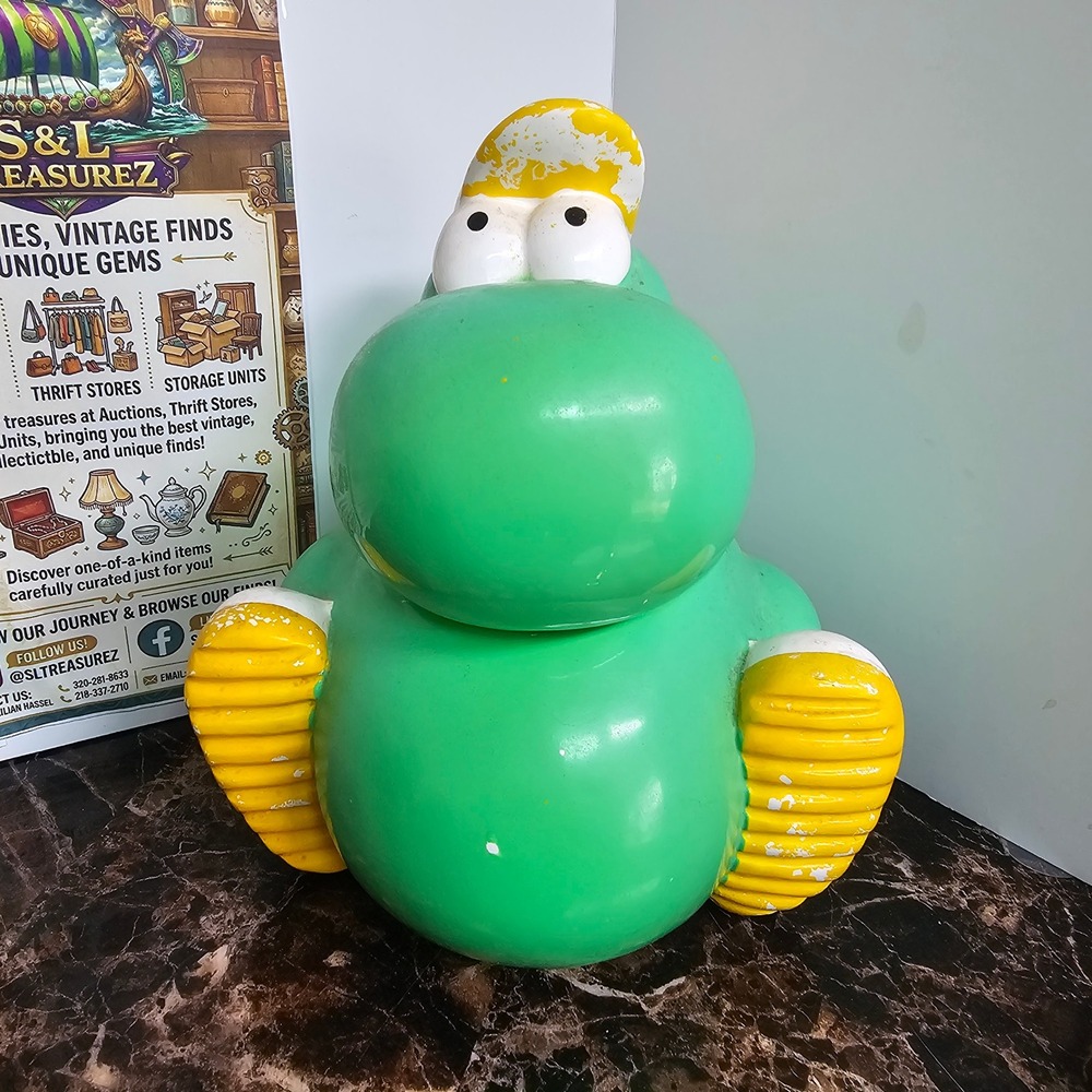 Vintage 1984 Nerds Candy Jar Willy Wonka Green Character Ceramic Cookie Jar 80s